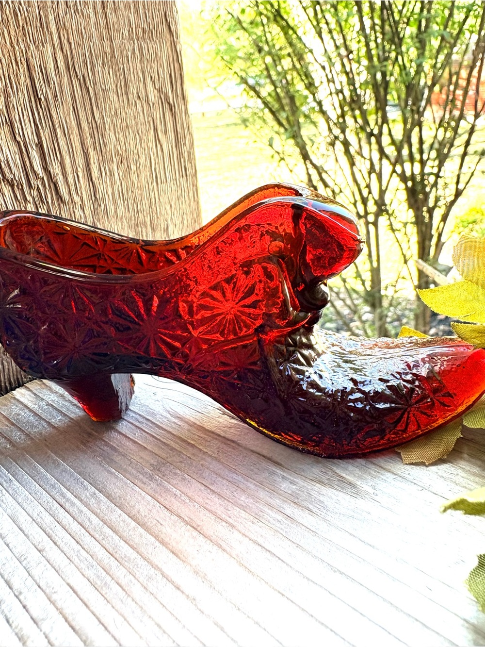 Vintage Fenton Glass Garnet Red Daisy & Button Shoe Slipper Figurine Not Signed